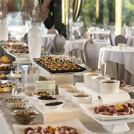 Ambasciatori 4* 리미니