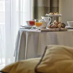 Ξενοδοχείο Ambasciatori 4*