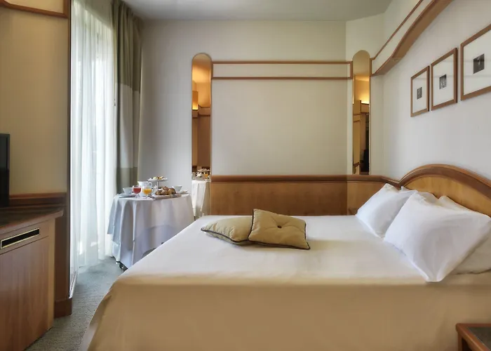 Ambasciatori 4* Римини