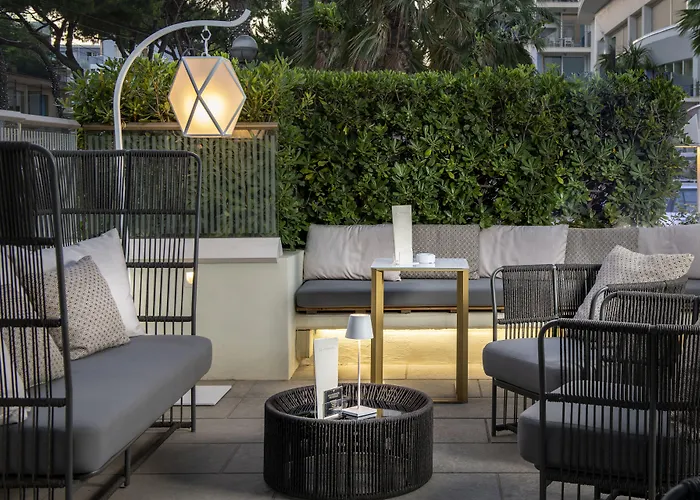 Ambasciatori 4* Rimini