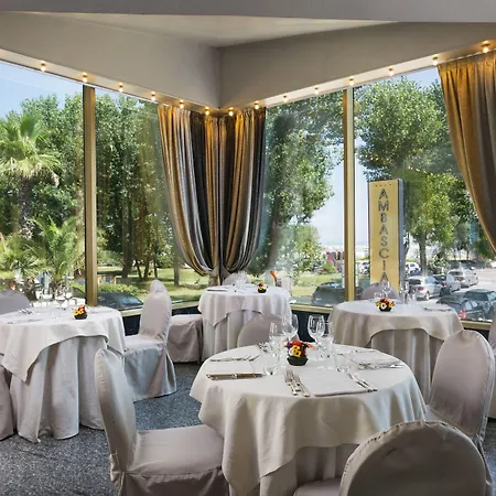 Ξενοδοχείο Ambasciatori Ρίμινι